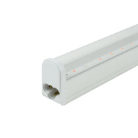 Настенный светодиодный светильник для растений Uniel ULI-P42-18W/SPBX IP40 White UL-00010567
